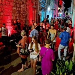 Street wine fest 2024 - Kuna Pelješka Galerija fotografija - 3